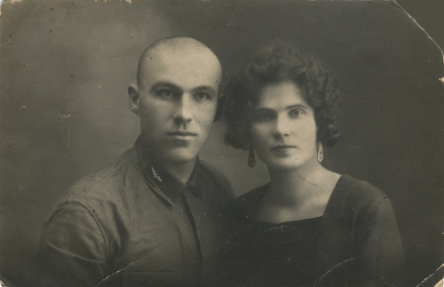 Еще один неизвестный военнослужащий ВОСО без знаков 
	различия на петлицах, но с значком ВОСО № 10