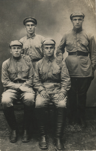 Шифровка нами прочитана как 13О.К.Б. Предположительно 
	13-й отдельный конвойный батальон