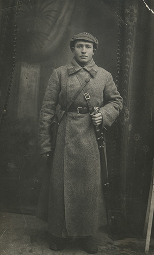 Красноармеец 10-го кавалерийского полка 2-й 
	кавалерийской дивизии Червонного казачества. 