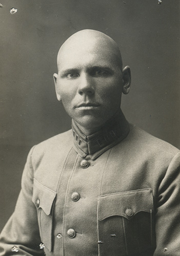 Военком 2-го кавалерийского полка 1-й кавалерийской 
	дивизии Червонного казачества И.З. Пшеничников (кп-9). Ок. 1926 г.