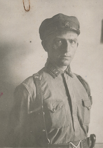 Военком 82-го кавалерийского полка 8-й отдельной 
	Туркестанской кавалерийской бригады Н.Г. Соколов. 