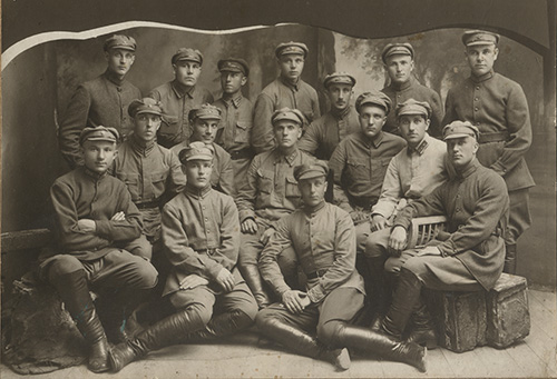 Штаб 16-го кавалерийского полка 3-й кавалерийской 
	дивизии