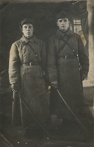 Красноармейцы 26-го кавалерийского полка 5-й 
	кавалерийской дивизии.