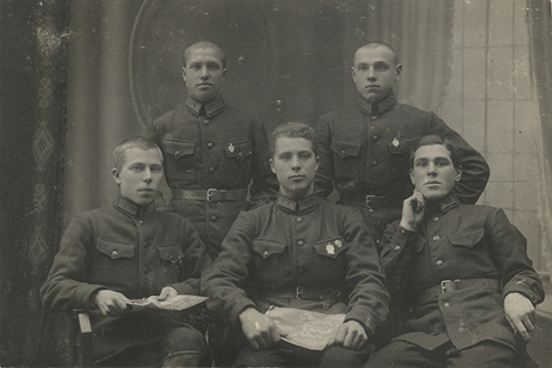 Военнослужащие 1-го стрелкового полка 1-й Казанской 
	стрелковой дивизии