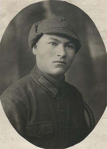 Неизвестный красноармеец с шифровкой 70. 
	Предположительно 70-й стрелковый полк 24-й стрелковой дивизии