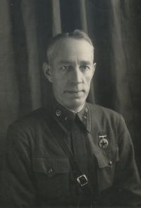 Неизвестный бригинтендант РККА, 
			награжденный медалью 'ХХ лет РККА'