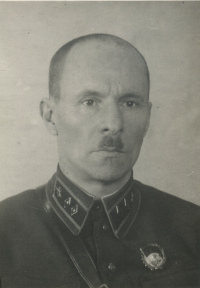 Начальник кафедры тактики 
			Военно-электротехнической академии комдив Борис Николаевич Кондратьев, 1939 г.